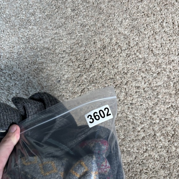 Orvis Lambswool Sweater Men's XL Multi Colored Scarf Neck With Button‎ - Picture 8 of 8